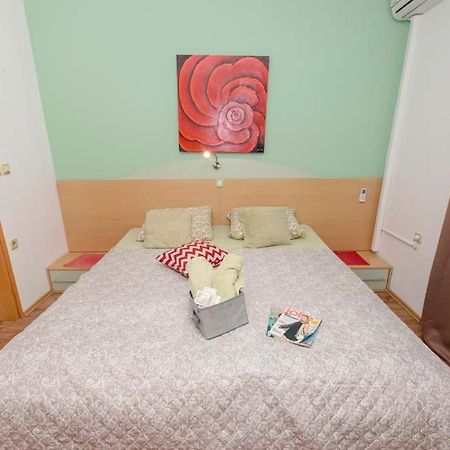 Apartman Precca Supetarska Draga Exterior foto